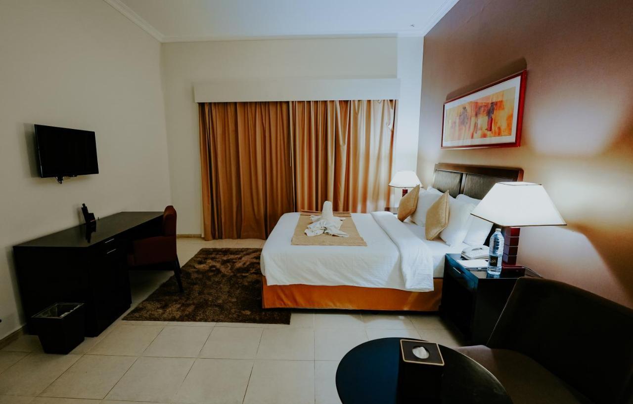 Villaggio Hotel Abu Dhabi Esterno foto
