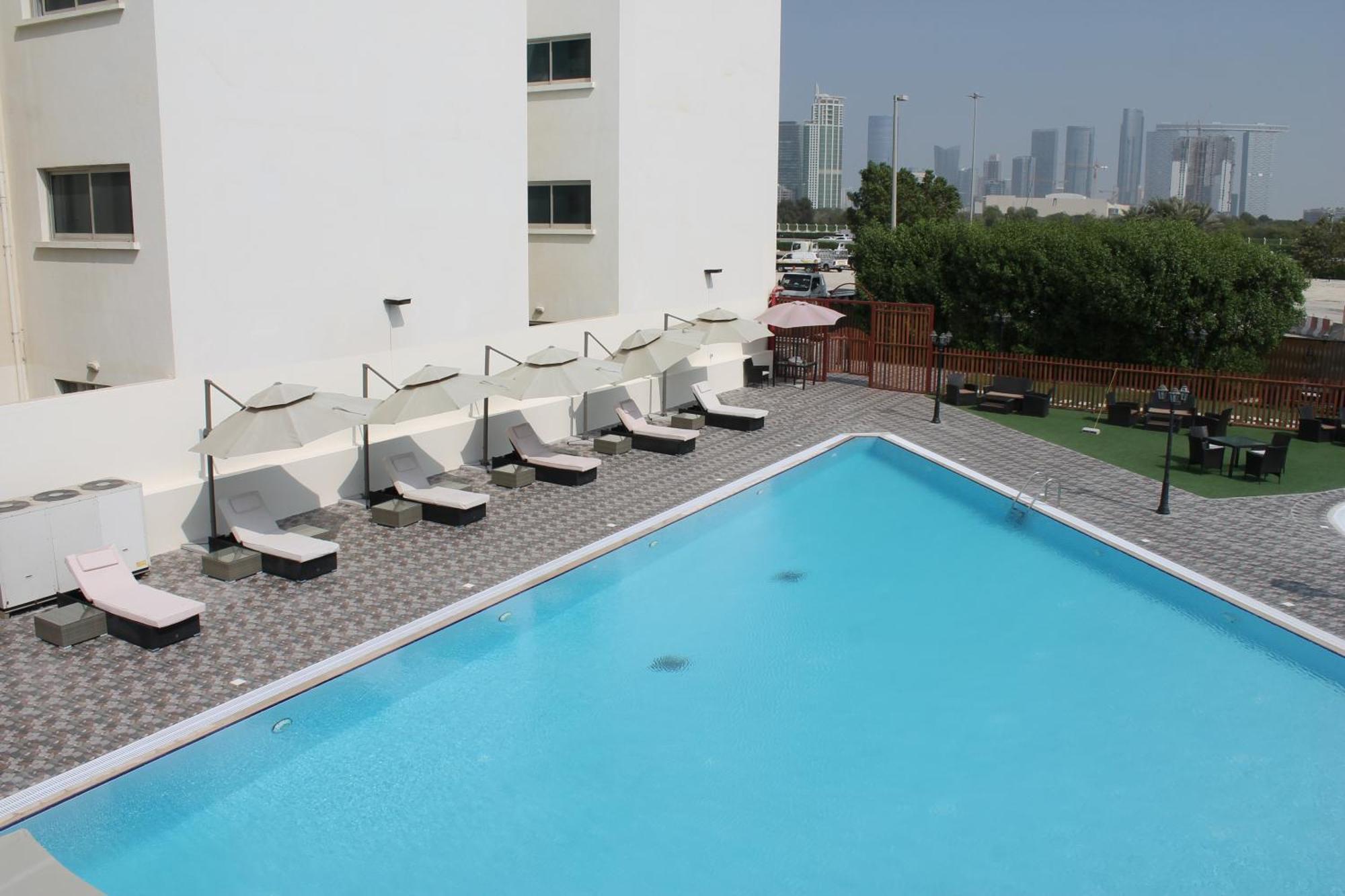 Villaggio Hotel Abu Dhabi Esterno foto